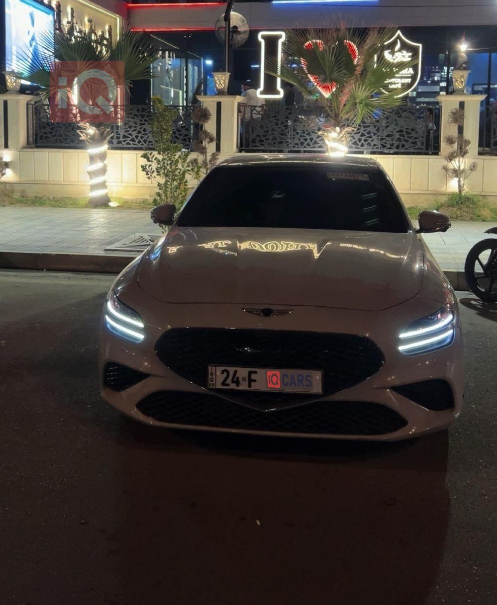 Genesis G70